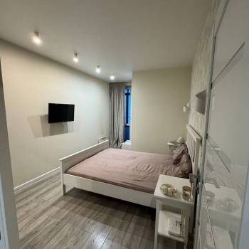 Продается 1-комнатная квартира, 43,3 м²