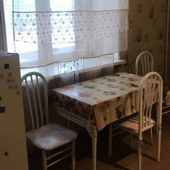 Сдается 1-комнатная квартира, 50 м²