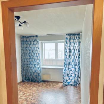 Продается 1-комнатная квартира, 35 м²