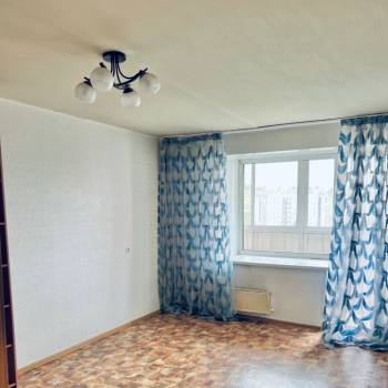 Продается 1-комнатная квартира, 35 м²