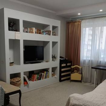 Продается 1-комнатная квартира, 43,2 м²