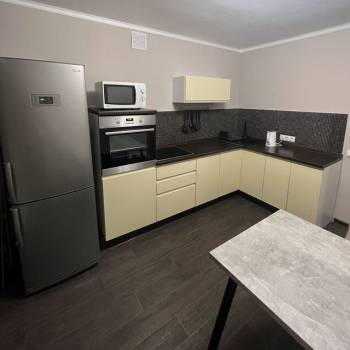 Продается 1-комнатная квартира, 35 м²