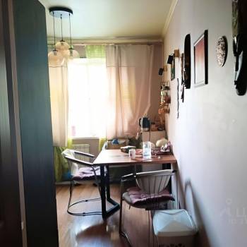 Продается Многокомнатная квартира, 84 м²