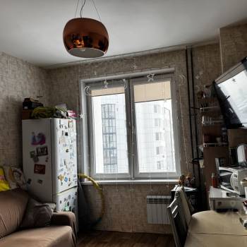 Продается 1-комнатная квартира, 43 м²