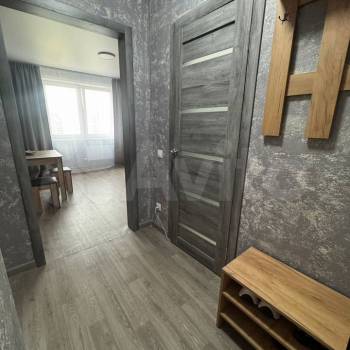 Сдается 1-комнатная квартира, 43 м²