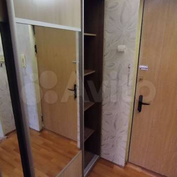 Сдается 1-комнатная квартира, 42 м²