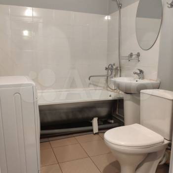 Продается 1-комнатная квартира, 54 м²