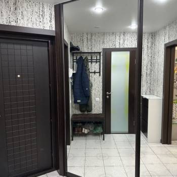 Продается 2-х комнатная квартира, 42 м²