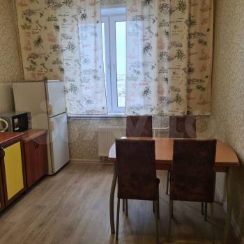 Сдается 2-х комнатная квартира, 60 м²
