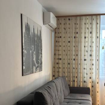 Продается Многокомнатная квартира, 81,4 м²