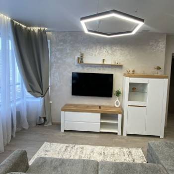 Сдается 2-х комнатная квартира, 60 м²
