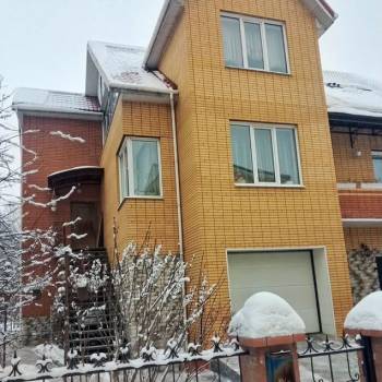 Продается Дом, 550 м²