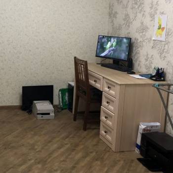 Продается Многокомнатная квартира, 105 м²