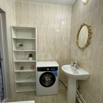 Сдается 1-комнатная квартира, 43,2 м²