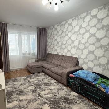 Продается 1-комнатная квартира, 44 м²