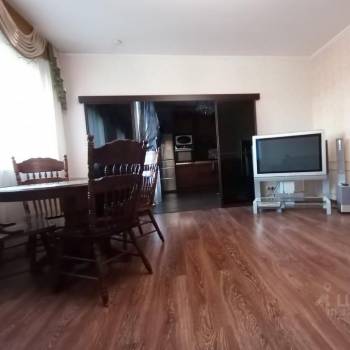 Продается Многокомнатная квартира, 137 м²