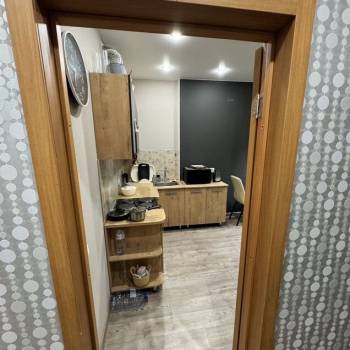 Продается 1-комнатная квартира, 50 м²