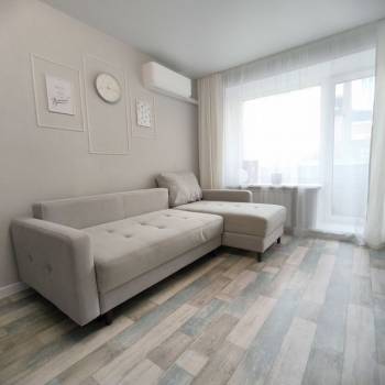 Продается 2-х комнатная квартира, 42 м²