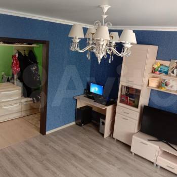 Продается Многокомнатная квартира, 82 м²