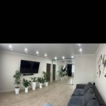 Продается Многокомнатная квартира, 84 м²