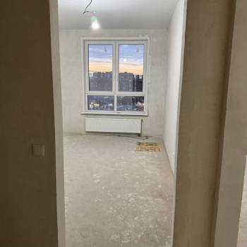 Продается 1-комнатная квартира, 40,7 м²