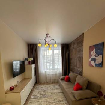 Сдается 1-комнатная квартира, 39 м²