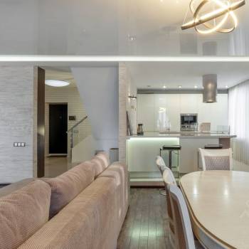 Продается Многокомнатная квартира, 145,2 м²