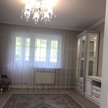 Продается Многокомнатная квартира, 82 м²