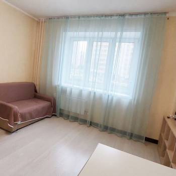 Сдается 1-комнатная квартира, 42 м²