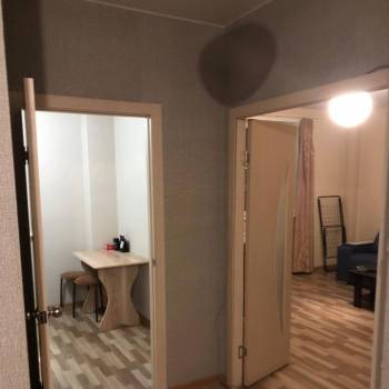 Продается 1-комнатная квартира, 42,5 м²