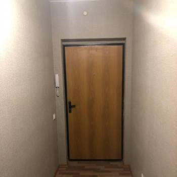 Продается 1-комнатная квартира, 42,5 м²