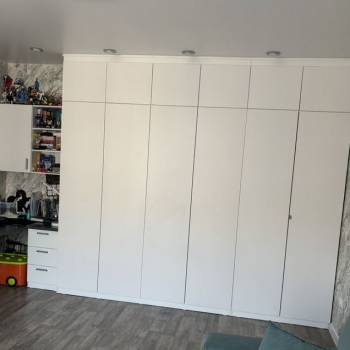 Продается 1-комнатная квартира, 42,4 м²