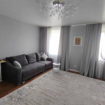 Продается Многокомнатная квартира, 75,2 м²