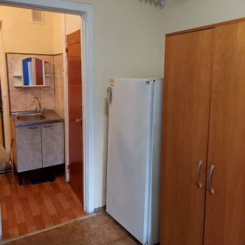 Сдается 1-комнатная квартира, 13,7 м²