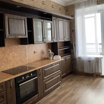 Продается 1-комнатная квартира, 49 м²