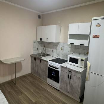 Продается 1-комнатная квартира, 32 м²