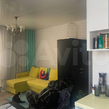 Продается 1-комнатная квартира, 37,5 м²