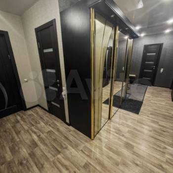 Продается 3-х комнатная квартира, 92,3 м²
