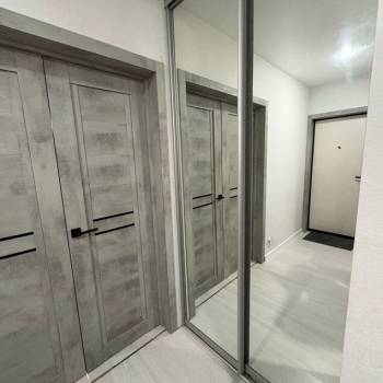 Продается 1-комнатная квартира, 36 м²