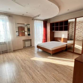 Сдается 1-комнатная квартира, 43 м²