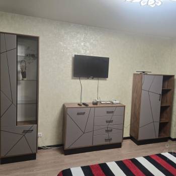 Сдается 1-комнатная квартира, 43 м²