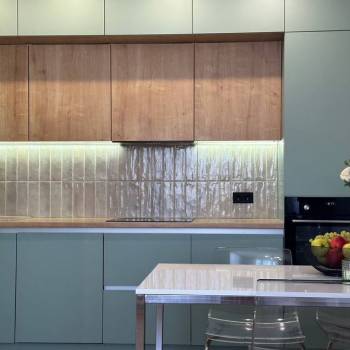 Продается Многокомнатная квартира, 72,2 м²