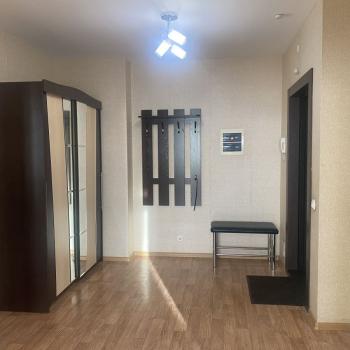 Сдается 2-х комнатная квартира, 70 м²