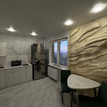 Продается 1-комнатная квартира, 32 м²