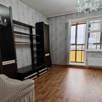 Сдается Многокомнатная квартира, 77,4 м²