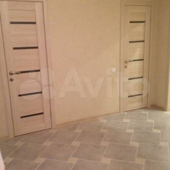 Сдается 2-х комнатная квартира, 76 м²