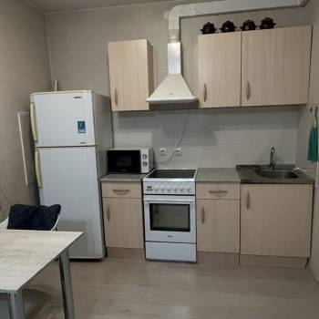 Сдается 1-комнатная квартира, 45 м²