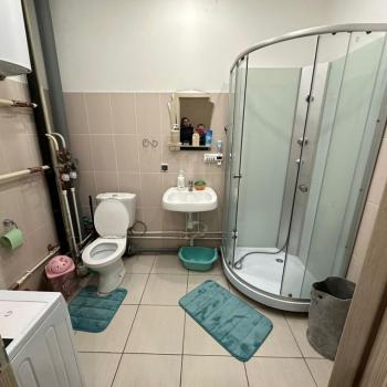 Сдается 1-комнатная квартира, 62 м²