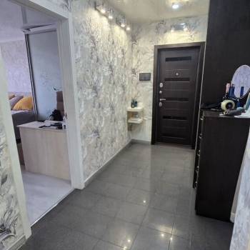 Продается 2-х комнатная квартира, 61,7 м²