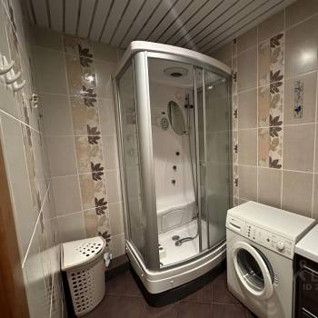 Сдается 2-х комнатная квартира, 85 м²